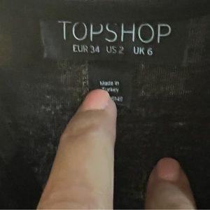Top shop jumper in black. Great condition.